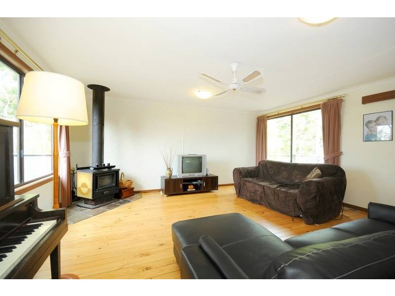 65 Torquay Boulevard, Jan Juc VIC 3228