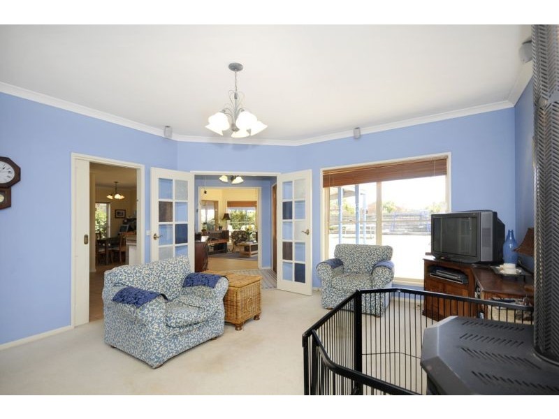 44 Glaneuse Avenue, Torquay VIC 3228