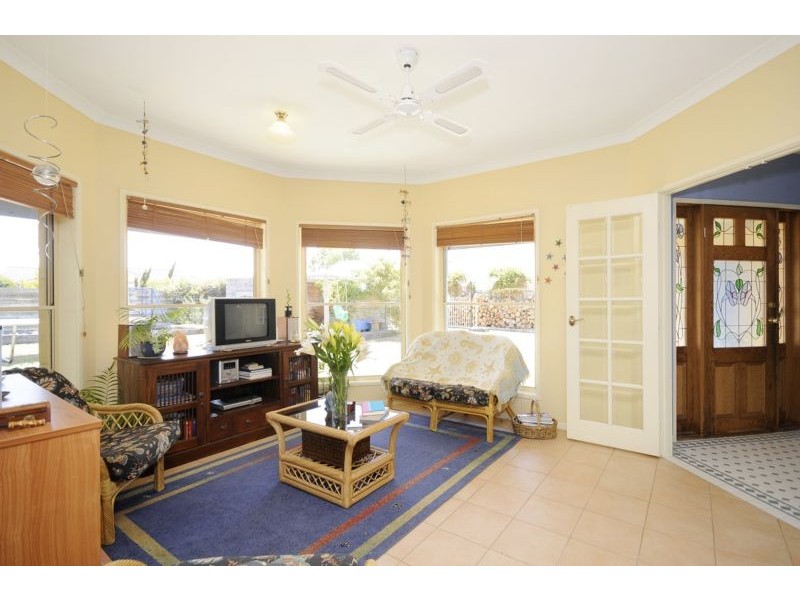 44 Glaneuse Avenue, Torquay VIC 3228