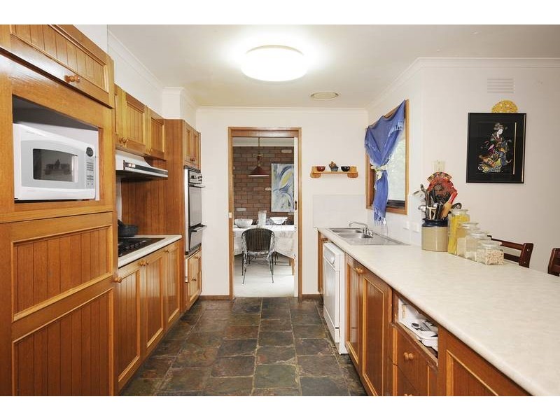 24 Aquilla Ave, Torquay VIC 3228