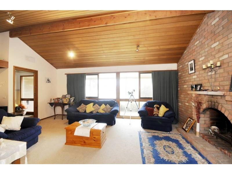 24 Aquilla Ave, Torquay VIC 3228