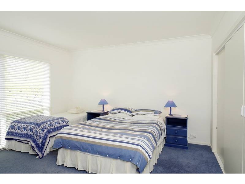 9 Pride Street, Torquay VIC 3228