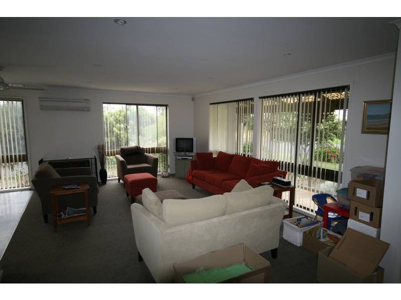6 Nicholson Crescent, Jan Juc VIC 3228