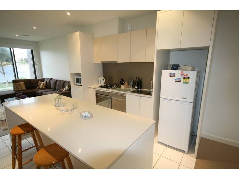 3 Seaspray Place, Torquay VIC 3228