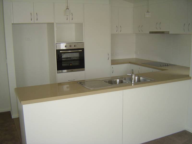 2/223 The Esplanade, Torquay VIC 3228