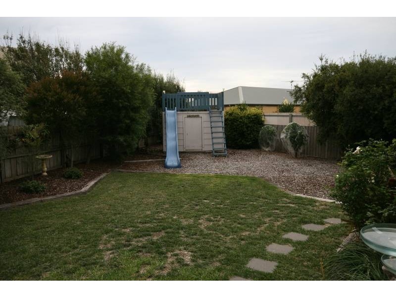 16 Casino Crt, Torquay VIC 3228
