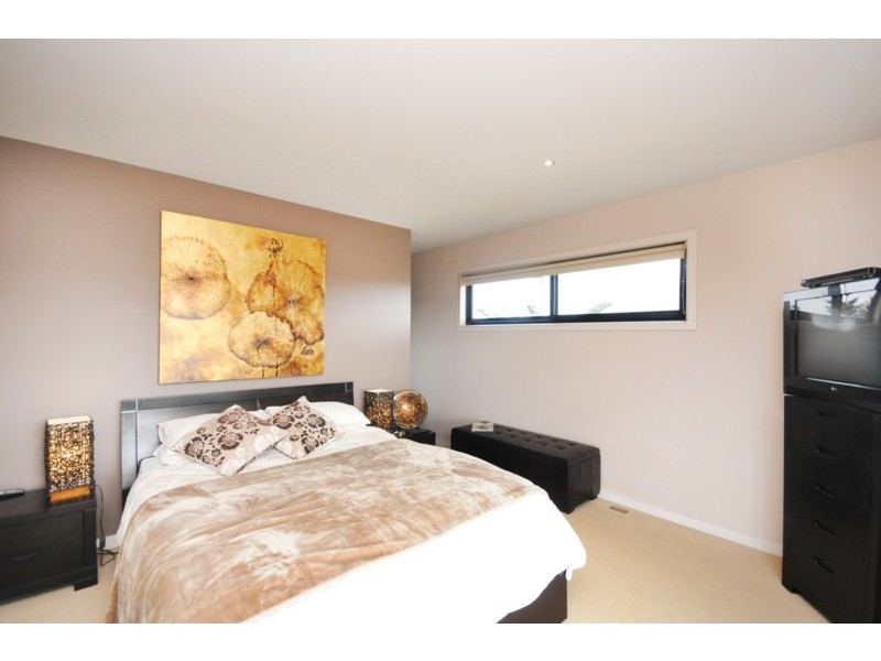 8 Ceduna Close, Torquay VIC 3228