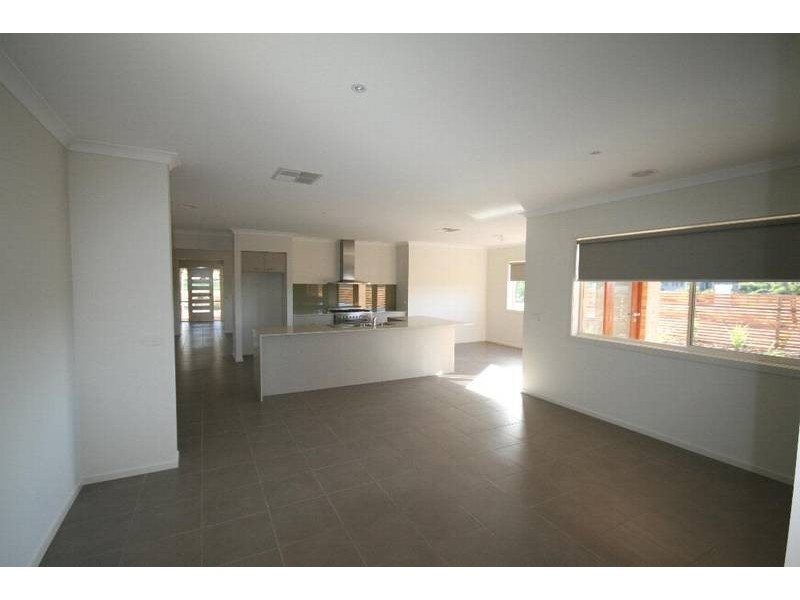 25 Enfield Drive, Torquay VIC 3228