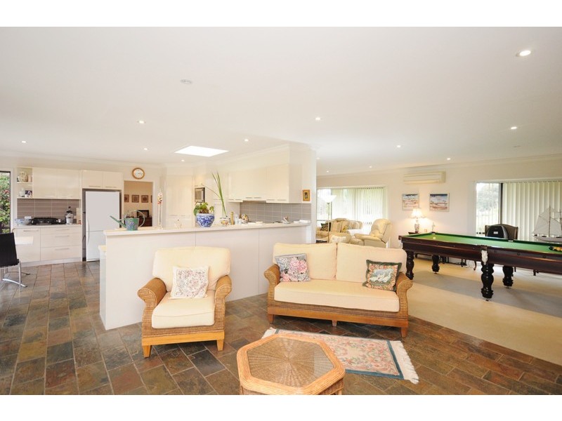 40 Eagle Point Road, Bellbrae VIC 3228