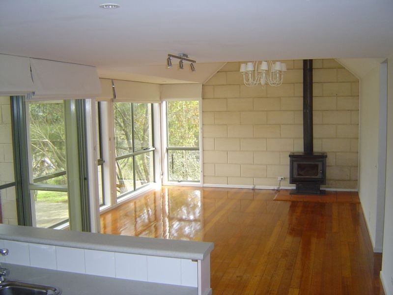 6 Piper Lane, Torquay VIC 3228