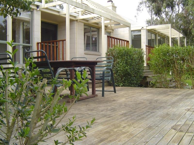 6 Piper Lane, Torquay VIC 3228