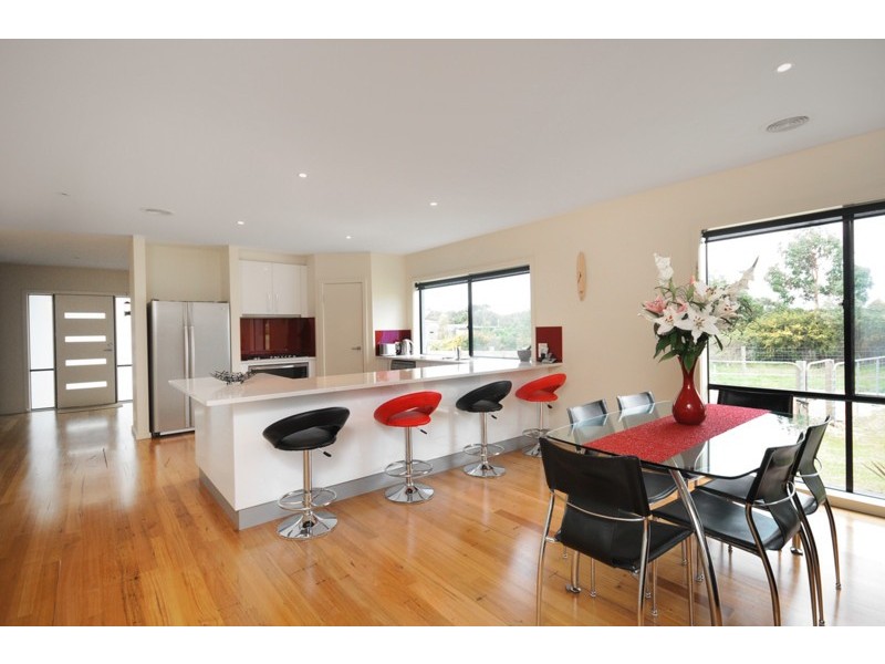 1 Frog Hollow Drive, Torquay VIC 3228