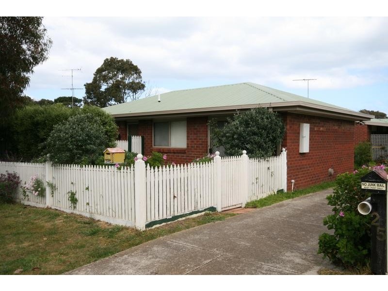 1/25 Riverside Drive, Torquay VIC 3228