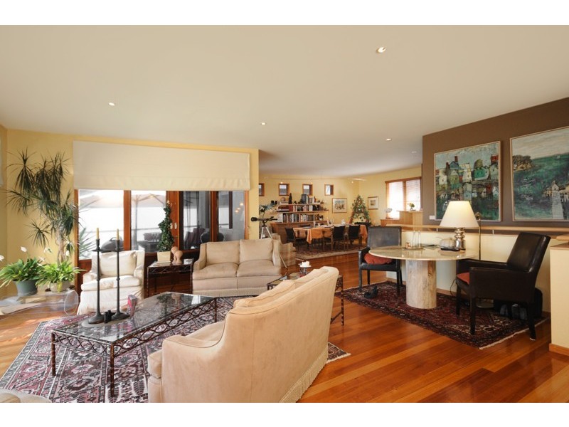 193 The Esplanade, Torquay VIC 3228