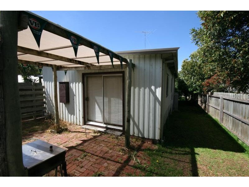3 Kinloch Ave, Jan Juc VIC 3228