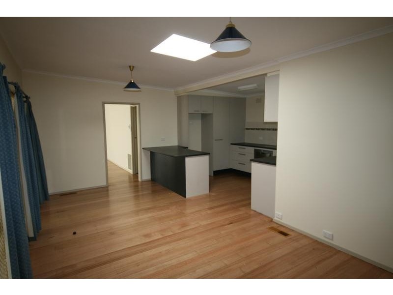 3 Kinloch Ave, Jan Juc VIC 3228