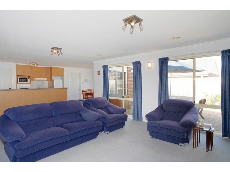 34 Pomora Ave, Torquay VIC 3228