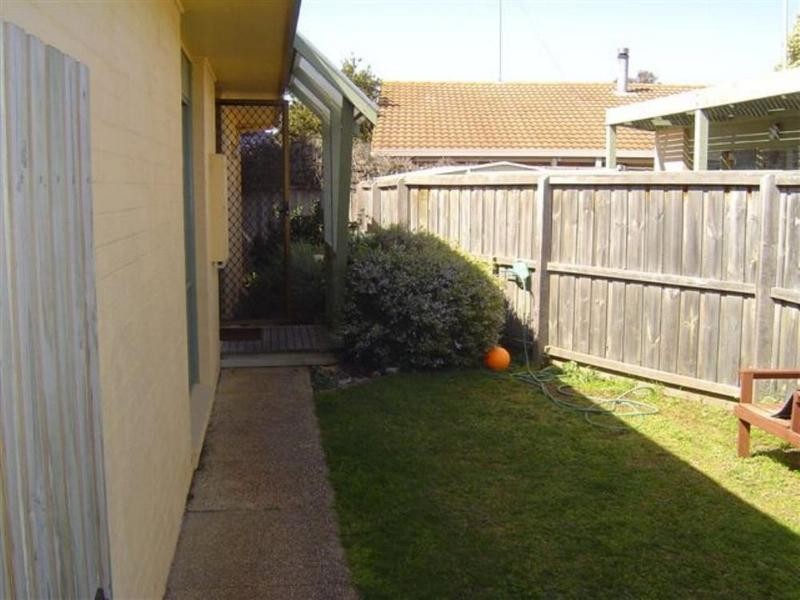 2/29 Grange Crescent, Torquay VIC 3228