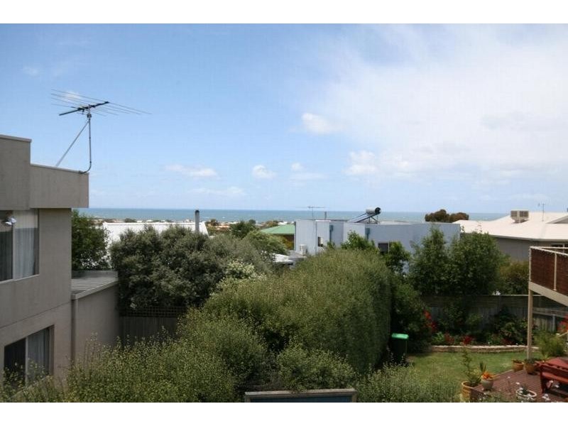 9 Elm Grove Court, Torquay VIC 3228