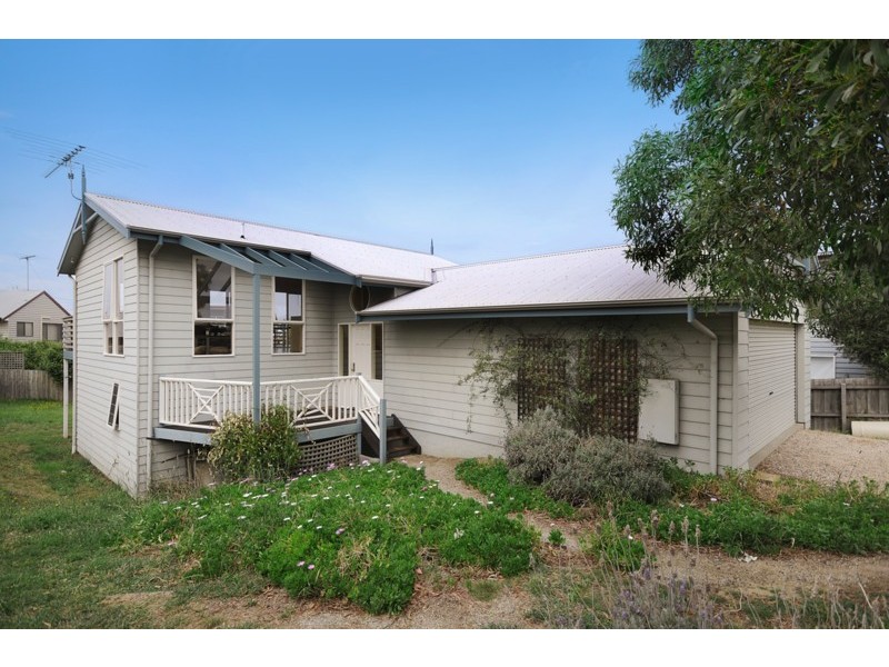 18 Ozan Crescent, Jan Juc VIC 3228
