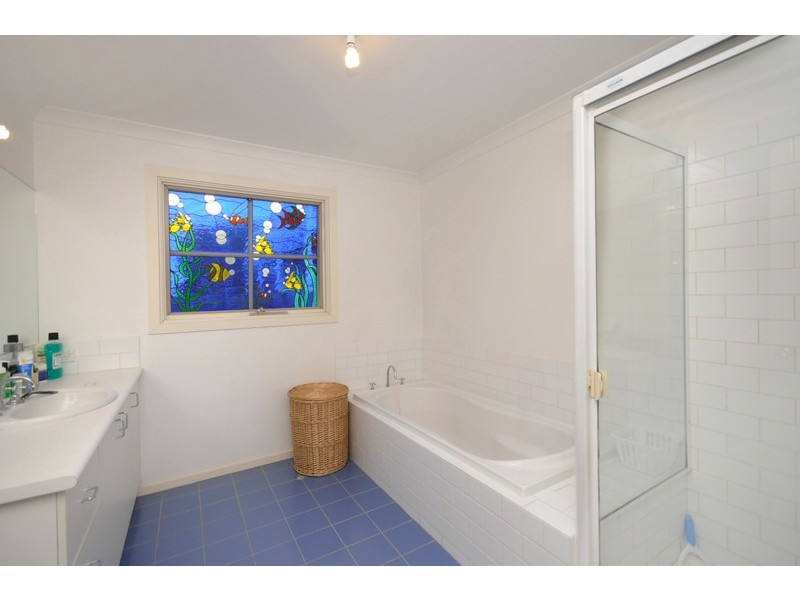 18 Ozan Crescent, Jan Juc VIC 3228