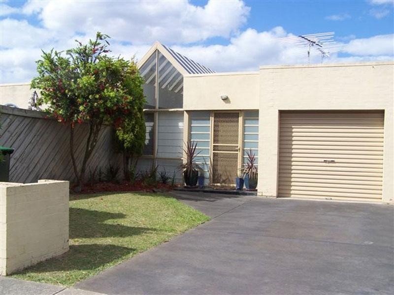 2/24 Miranda Close, Torquay VIC 3228
