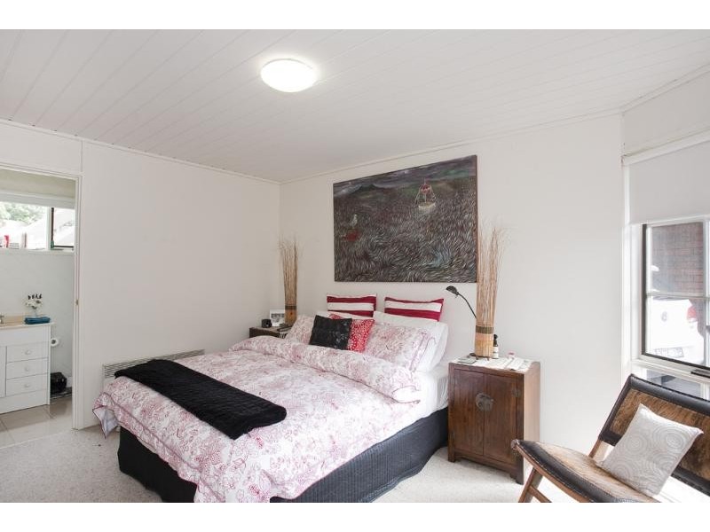 8 Nestor Crt, Torquay VIC 3228