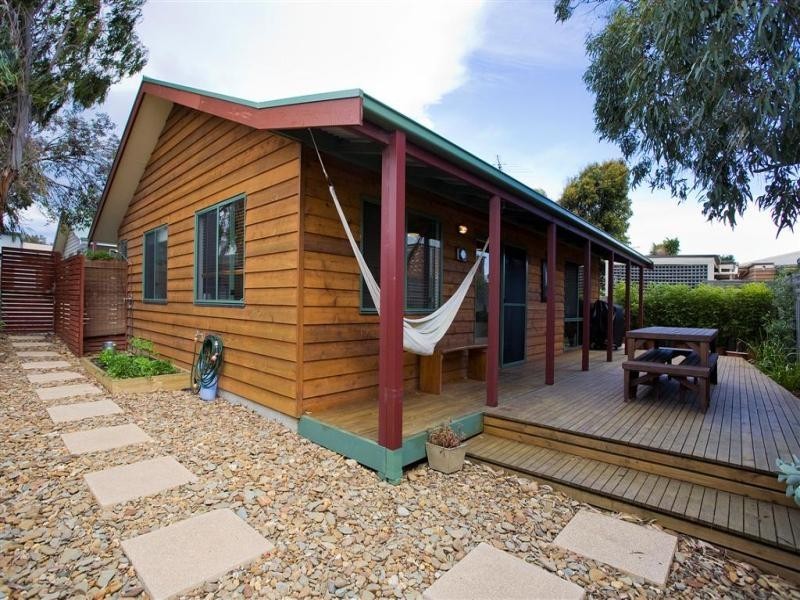 2/17 Sandhurst Cres, Jan Juc VIC 3228