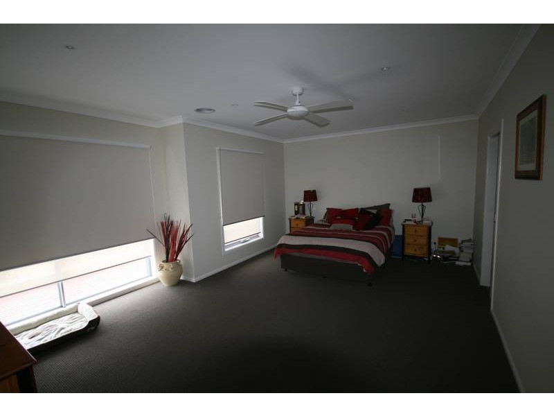 44 Shorebreak Street, Torquay VIC 3228