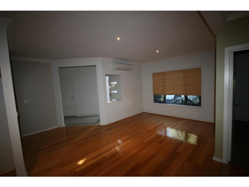 2/20 Munday Street, Torquay VIC 3228