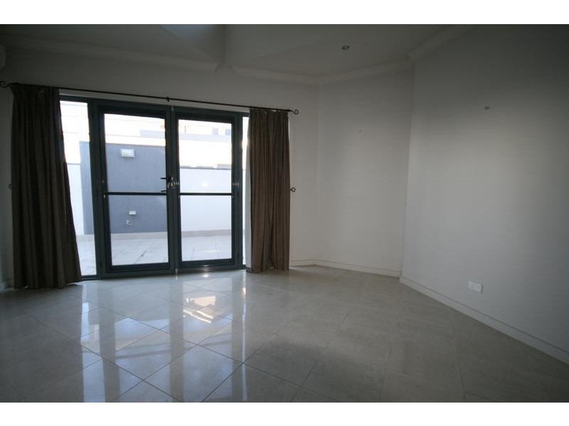 2/20 Munday Street, Torquay VIC 3228