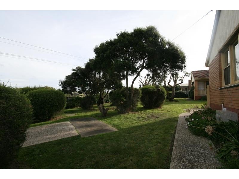 4/10 Geelong Road, Torquay VIC 3228