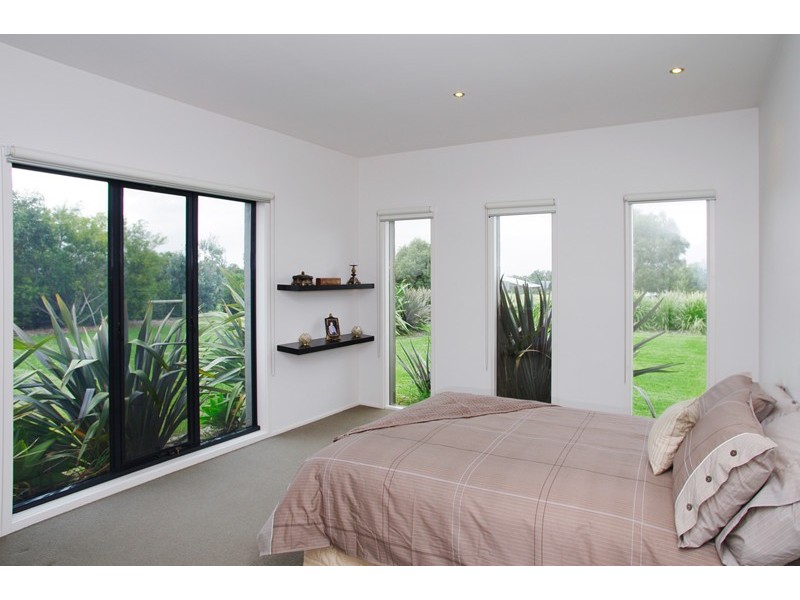 3 Ocean Acres Drive, Torquay VIC 3228