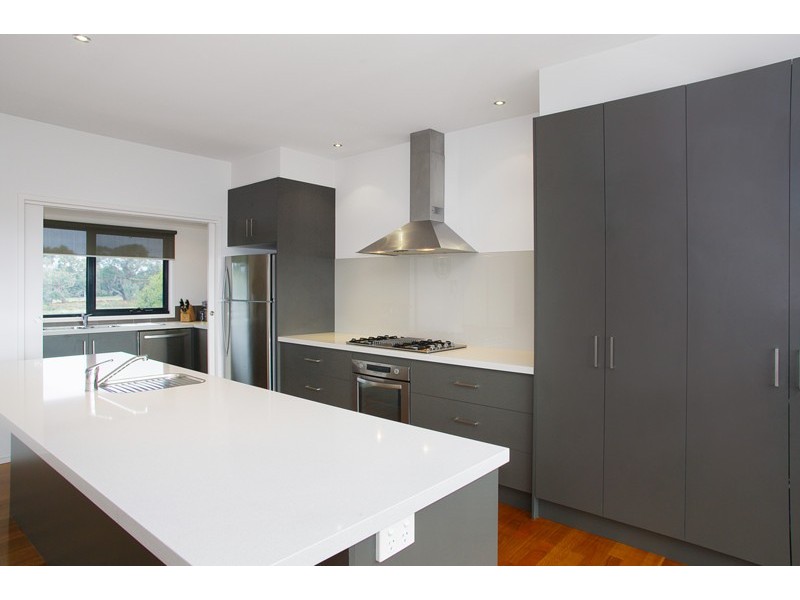 3 Ocean Acres Drive, Torquay VIC 3228