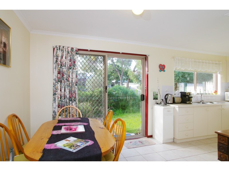 1/25 Riverside Drive, Torquay VIC 3228