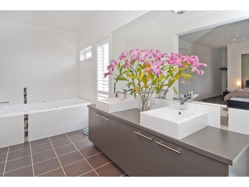 14 Reef Drive, Torquay VIC 3228