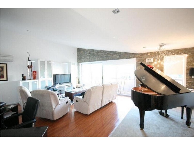 16 Centreside Drive, Torquay VIC 3228