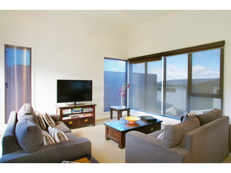 2/13 Seaview Rise, Jan Juc VIC 3228