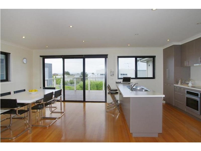 13 Empire Court, Torquay VIC 3228