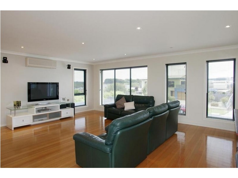 13 Empire Court, Torquay VIC 3228
