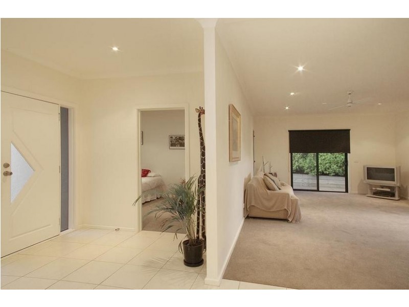 13 Empire Court, Torquay VIC 3228