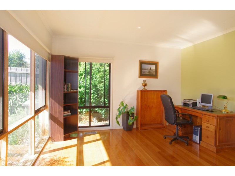 16 Banksia Close, Torquay VIC 3228