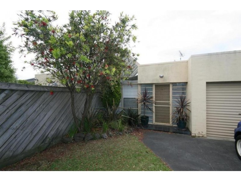 2/24 Miranda Close, Torquay VIC 3228
