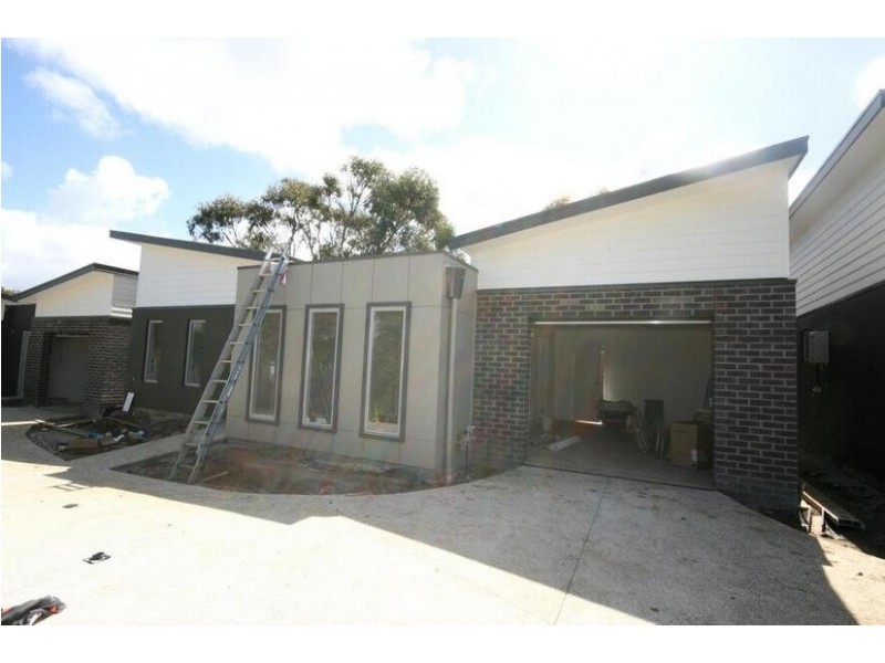 3/51 Beach Road, Torquay VIC 3228