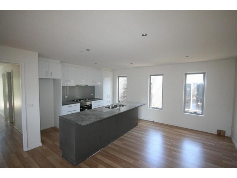 4/51 Beach Road, Torquay VIC 3228