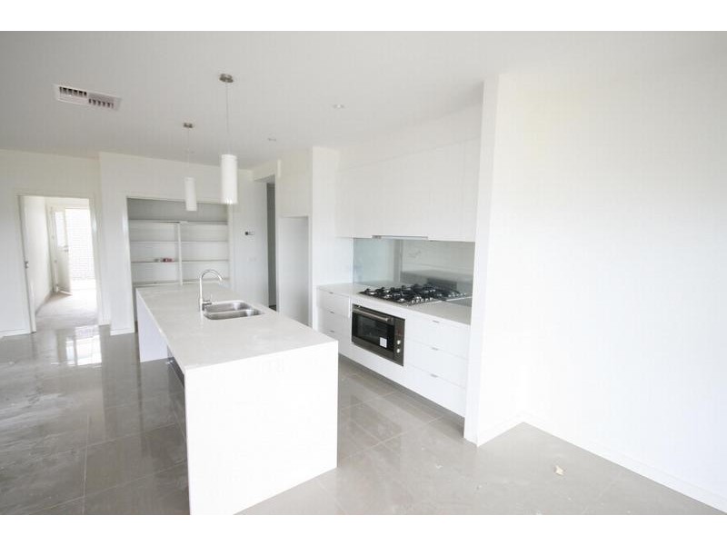 196 Fischer Street, Torquay VIC 3228