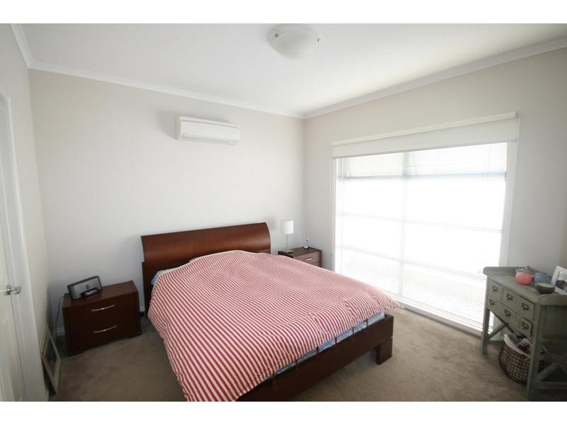 2/32 Spring Street, Torquay VIC 3228