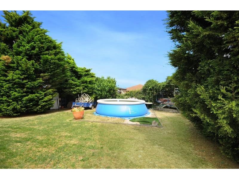 10 Lochard Drive, Torquay VIC 3228