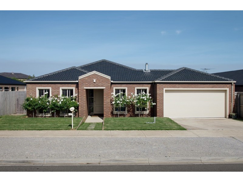 25 Conside Crescent, Torquay VIC 3228