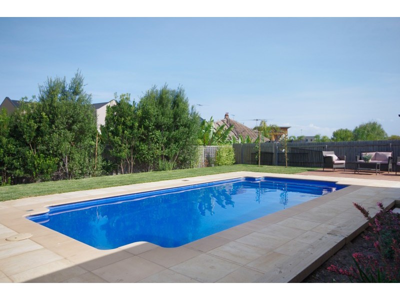 25 Conside Crescent, Torquay VIC 3228